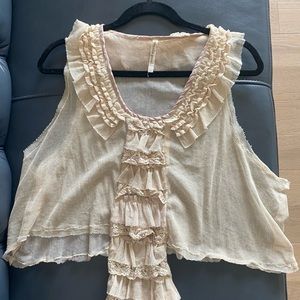 Magnolia Pearl vest/chabot
